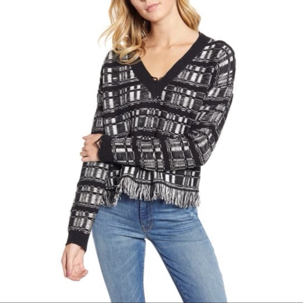 Wildfox Reece Ritzy Fringe Hem Sweater Black/White Size Large NWT